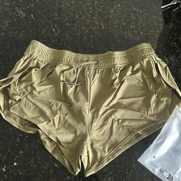 Charlies Gold Swim Trunks Lightweight Quick-Drying - Picture 1 of 5